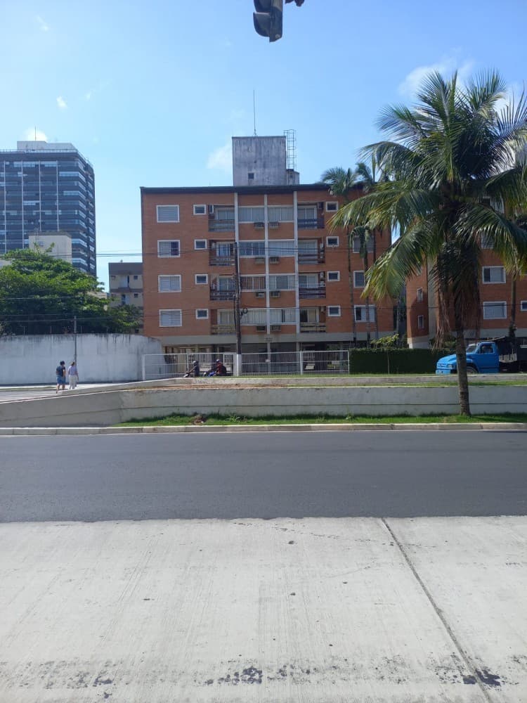 Apartamento à venda em Enseada — foto 1