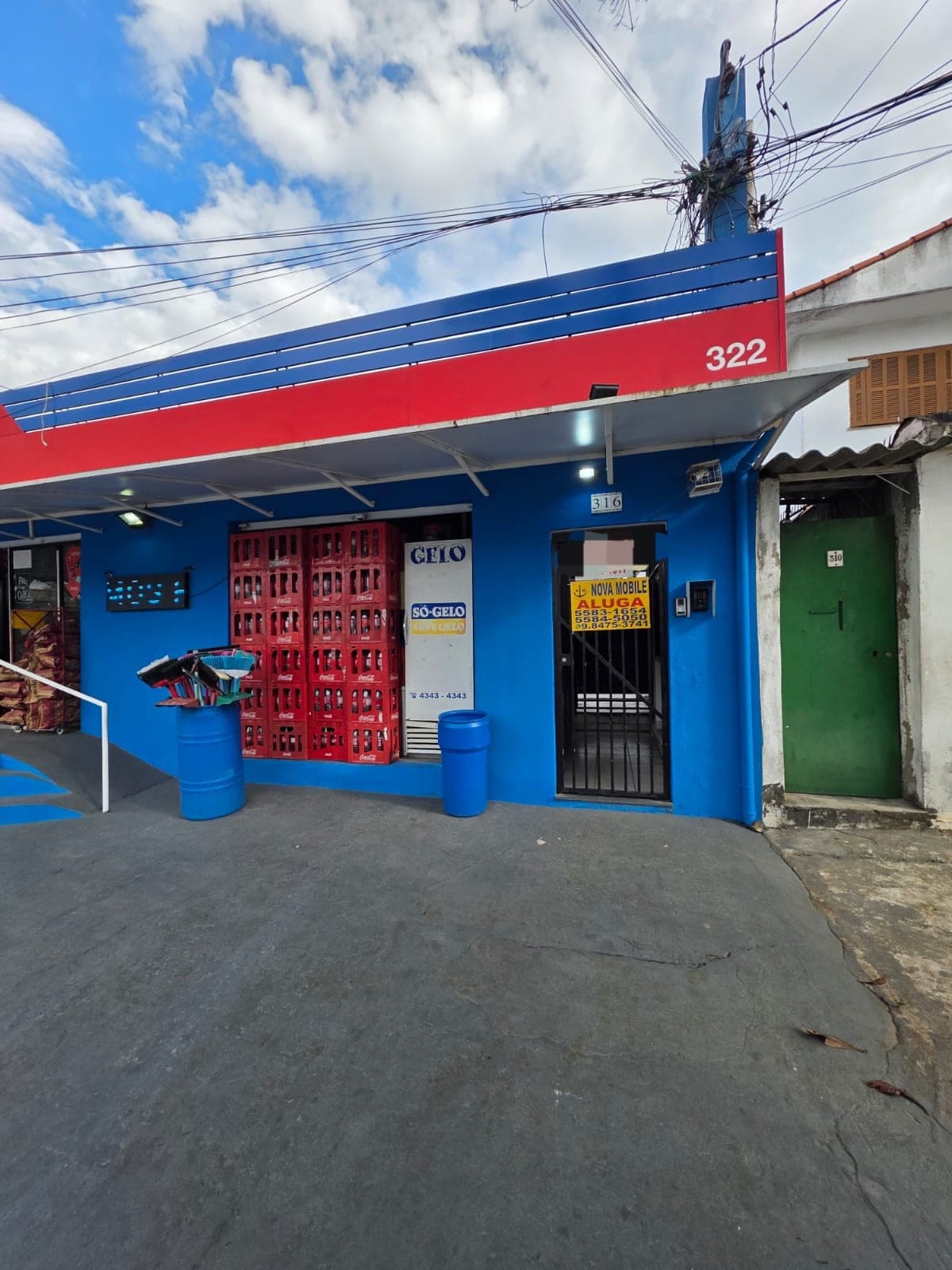 Vila Guarani - Casa de Vila com 02 dormitórios