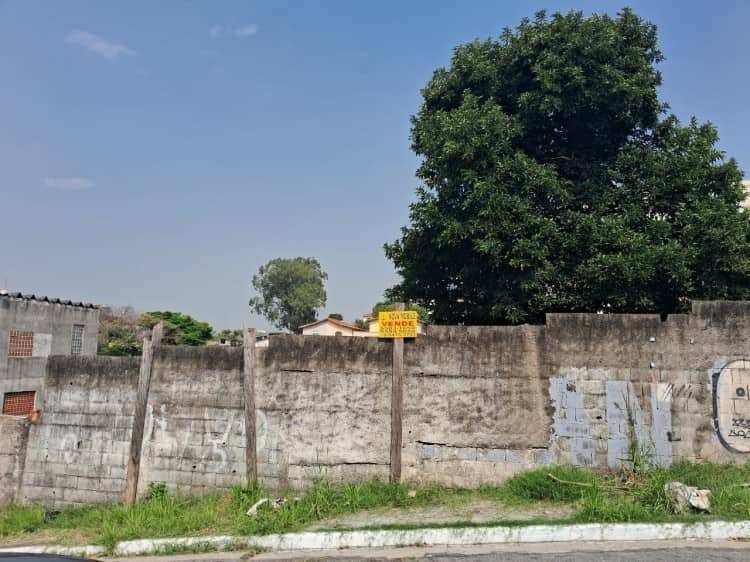 Terreno à venda em Cidade Vargas — foto 1